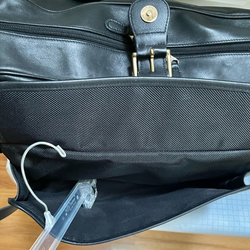 Authentic Coach leather travel bag Unisex - Picture 10 of 16
